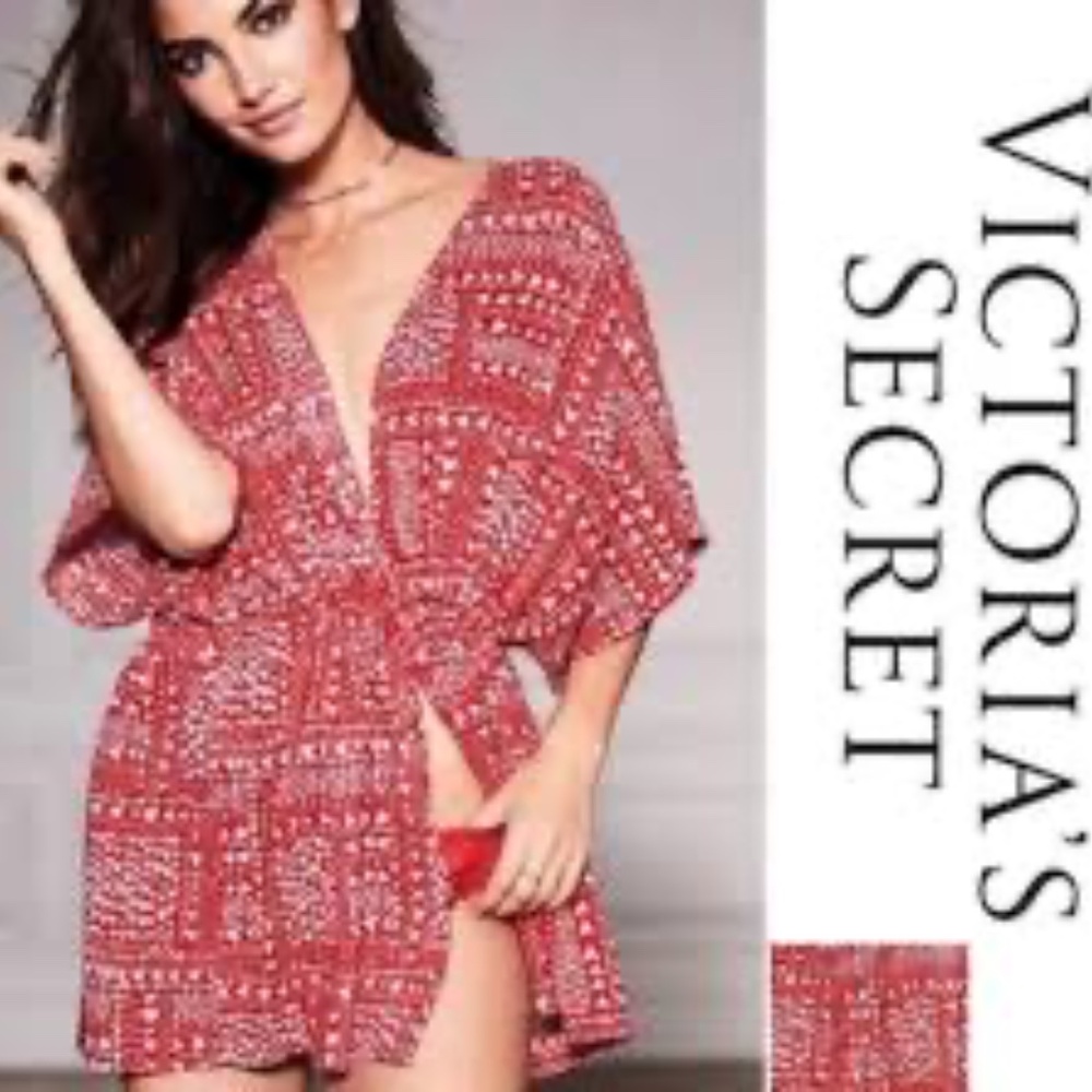 VICTORIA'S SECRET RED & WHITE HEART PRINT KIMONO ROBE - Picture 9 of 9